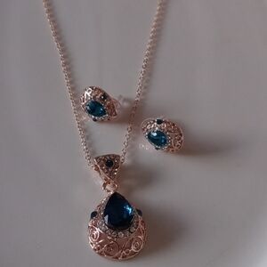 Necklace earrings set Topaz Simulated gold plated